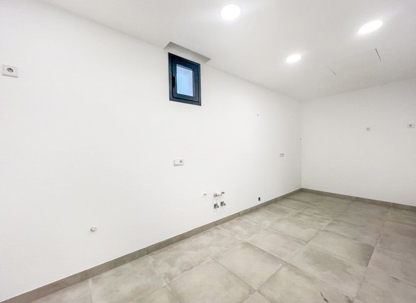 Resale - Villa - Marbella - Golden Mile