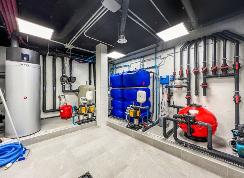 Resale - Villa - Marbella - Golden Mile