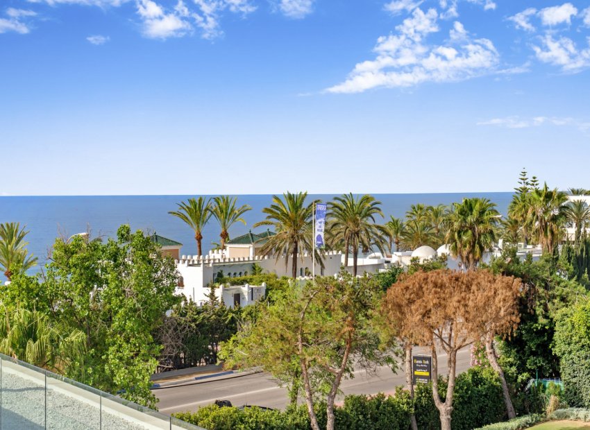 Resale - Villa - Marbella - Golden Mile