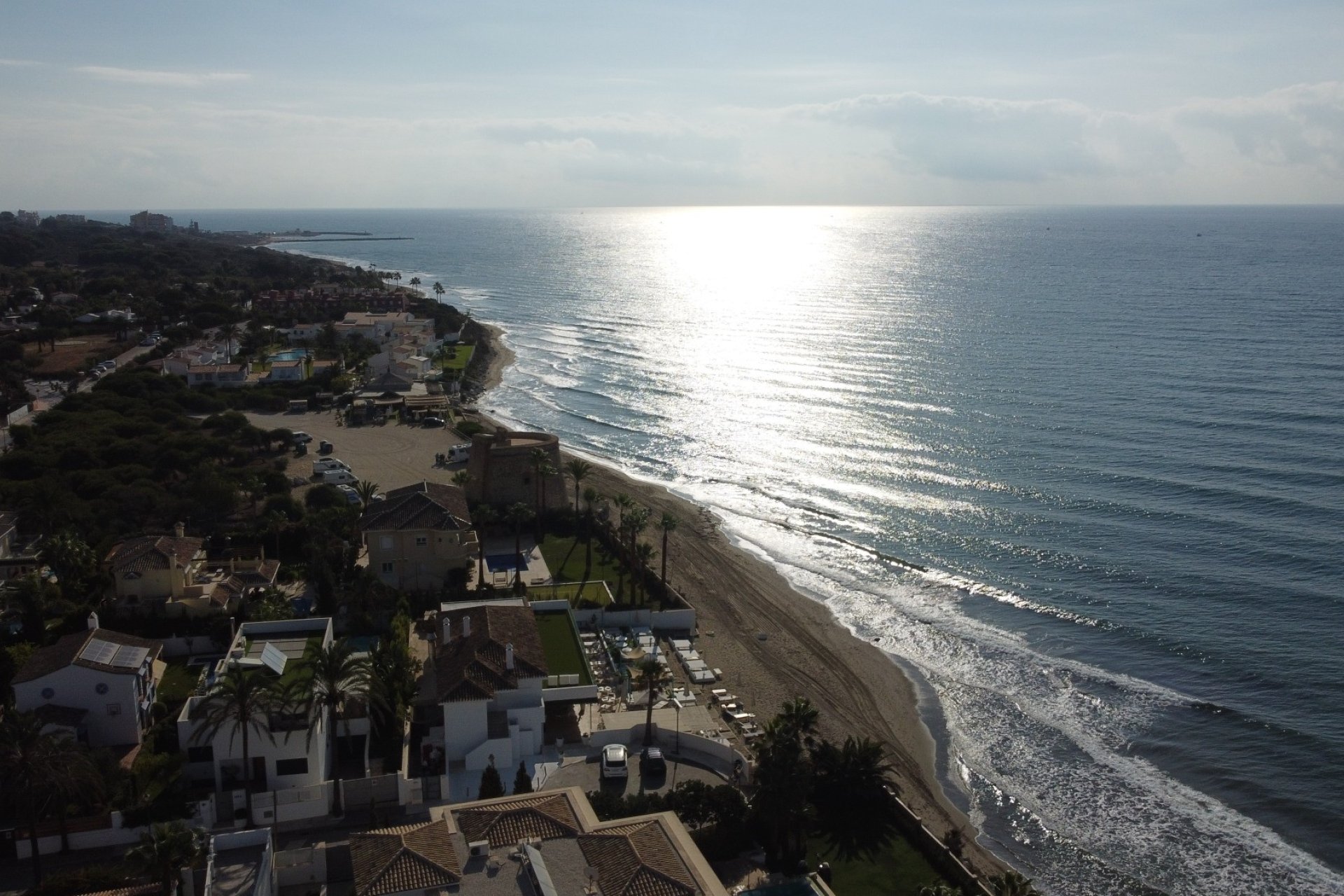 Resale - Villa - Marbella - Las Chapas