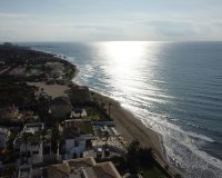 Resale - Villa - Marbella - Las Chapas