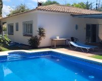 Resale - Villa - Marbella - Las Chapas