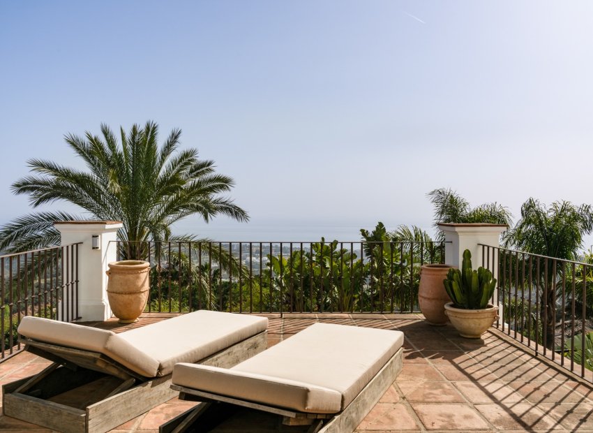 Resale - Villa - Marbella - Los Monteros