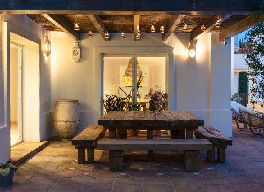 Resale - Villa - Marbella - Los Monteros