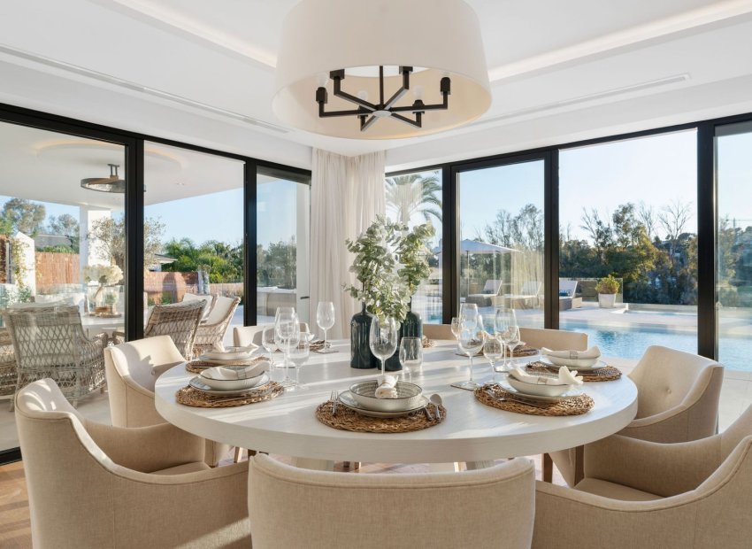 Resale - Villa - Marbella - Los Naranjos de Marbella