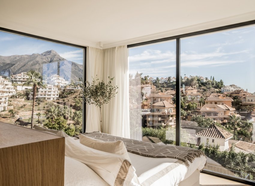 Resale - Villa - Marbella - Los Naranjos de Marbella