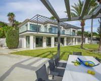 Resale - Villa - Marbella - Nagueles