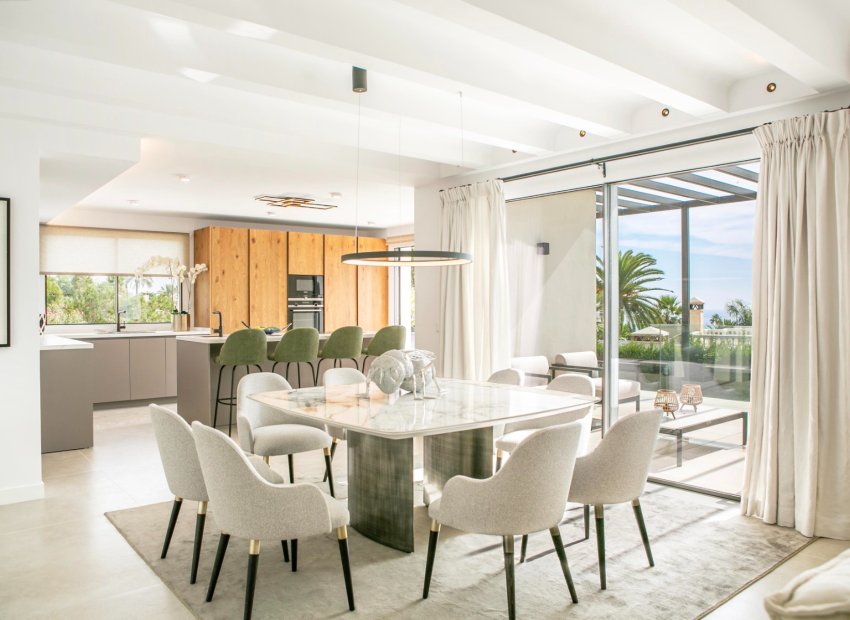 Resale - Villa - Marbella - Nagueles