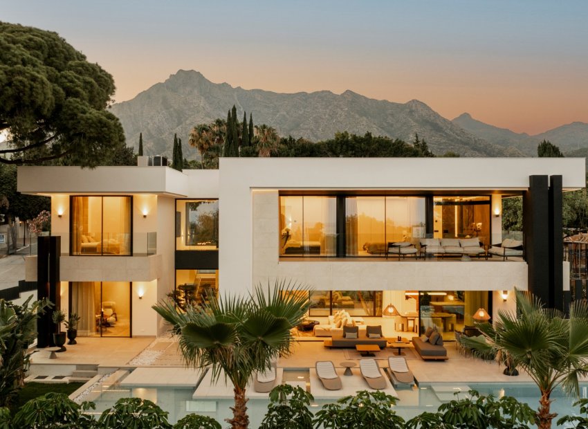 Resale - Villa - Marbella - Nagueles