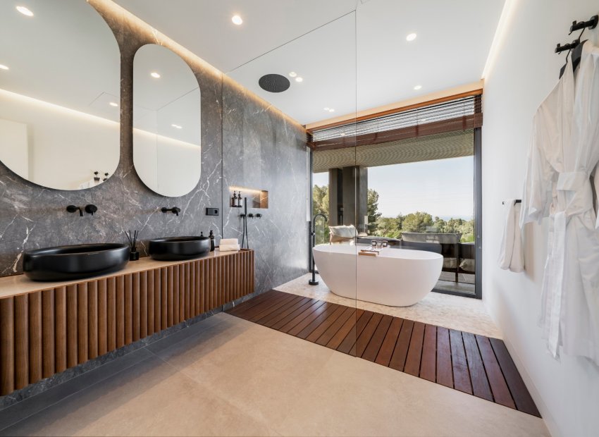 Resale - Villa - Marbella - Nagueles