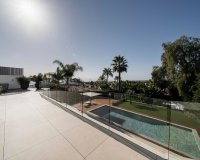 Resale - Villa - Marbella - Nagueles