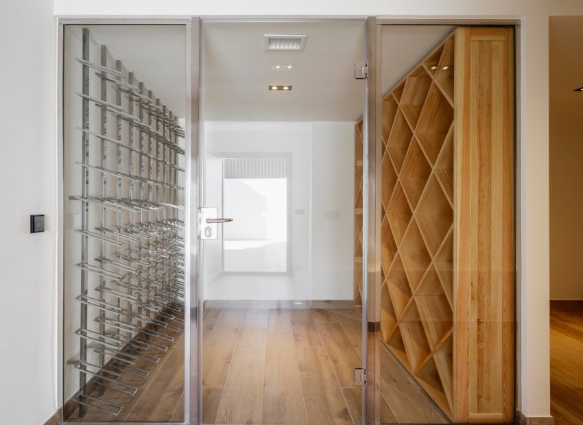 Resale - Villa - Marbella - Nagueles