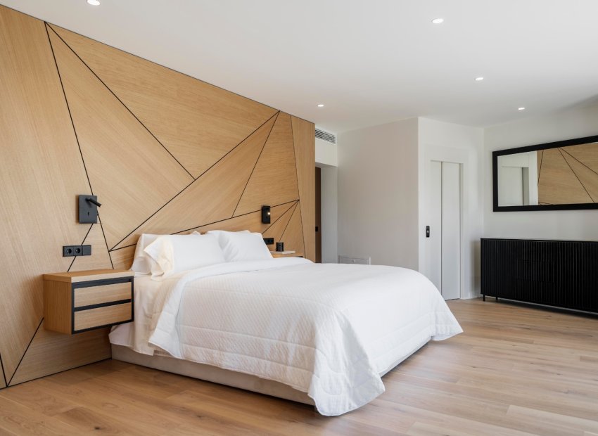 Resale - Villa - Marbella - Nagueles