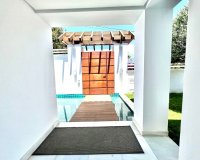 Resale - Villa - Marbella - Nueva Andalucía