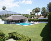 Resale - Villa - Marbella - Nueva Andalucía