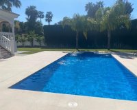 Resale - Villa - Marbella - Nueva Andalucía