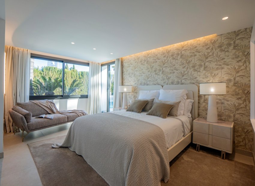 Resale - Villa - Marbella - Nueva Andalucía