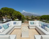 Resale - Villa - Marbella - Nueva Andalucía