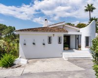 Resale - Villa - Marbella - Nueva Andalucía