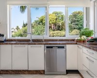 Resale - Villa - Marbella - Nueva Andalucía