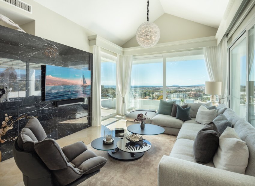 Resale - Villa - Marbella - Nueva Andalucía