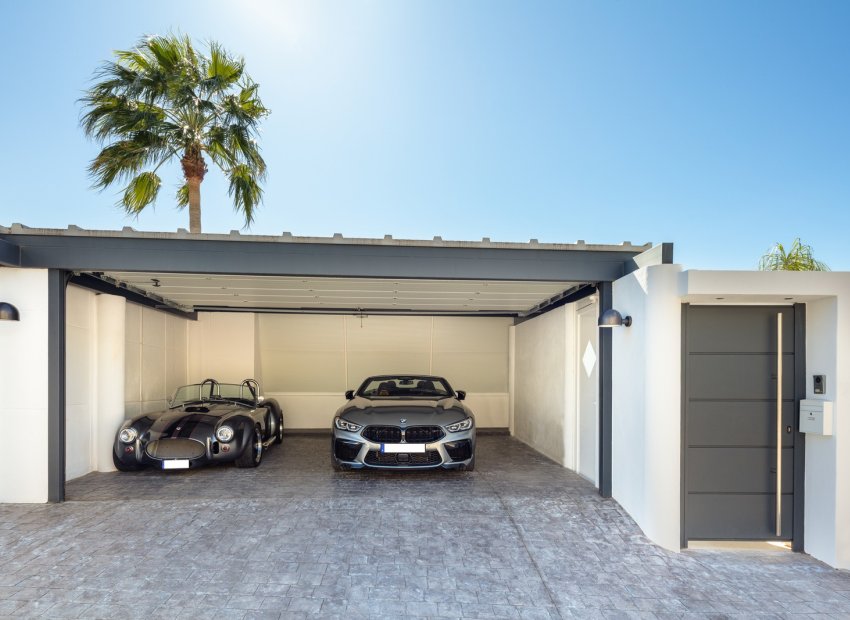 Resale - Villa - Marbella - Nueva Andalucía