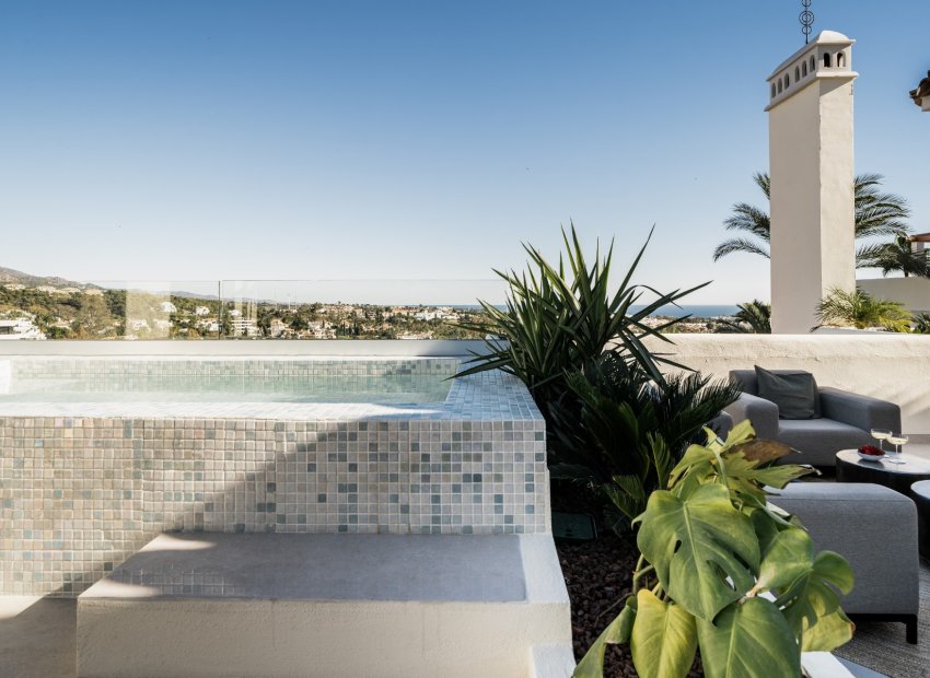 Resale - Villa - Marbella - Nueva Andalucía