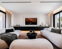 Resale - Villa - Marbella - Nueva Andalucía