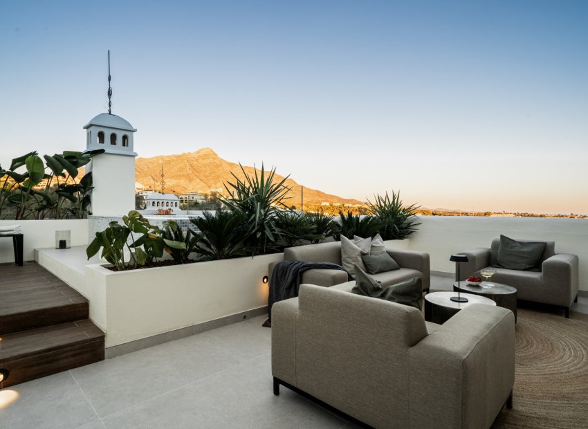 Resale - Villa - Marbella - Nueva Andalucía