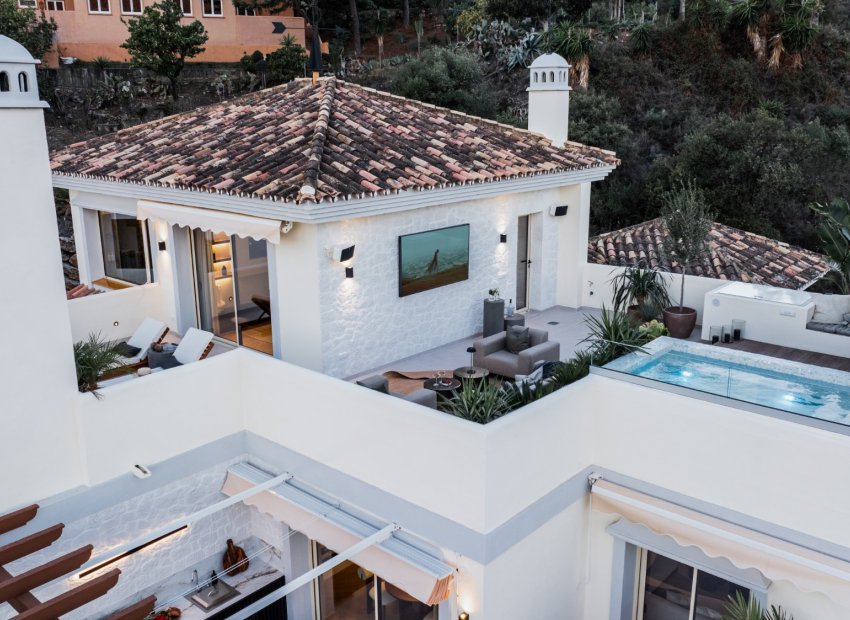 Resale - Villa - Marbella - Nueva Andalucía