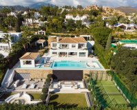 Resale - Villa - Marbella - Nueva Andalucía