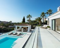 Resale - Villa - Marbella - Nueva Andalucía