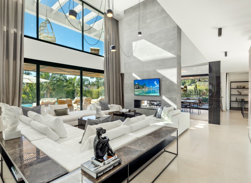 Resale - Villa - Marbella - Nueva Andalucía