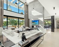 Resale - Villa - Marbella - Nueva Andalucía