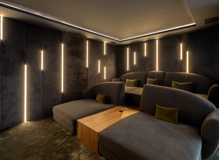 Resale - Villa - Marbella - Nueva Andalucía