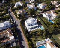 Resale - Villa - Marbella - Nueva Andalucía