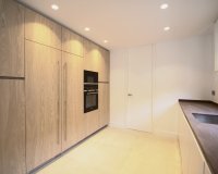 Resale - Villa - Marbella - Nueva Andalucía