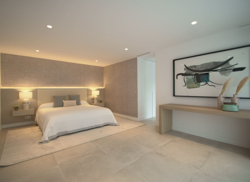 Resale - Villa - Marbella - Nueva Andalucía