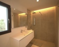 Resale - Villa - Marbella - Nueva Andalucía