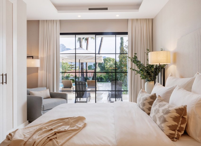 Resale - Villa - Marbella - Nueva Andalucía