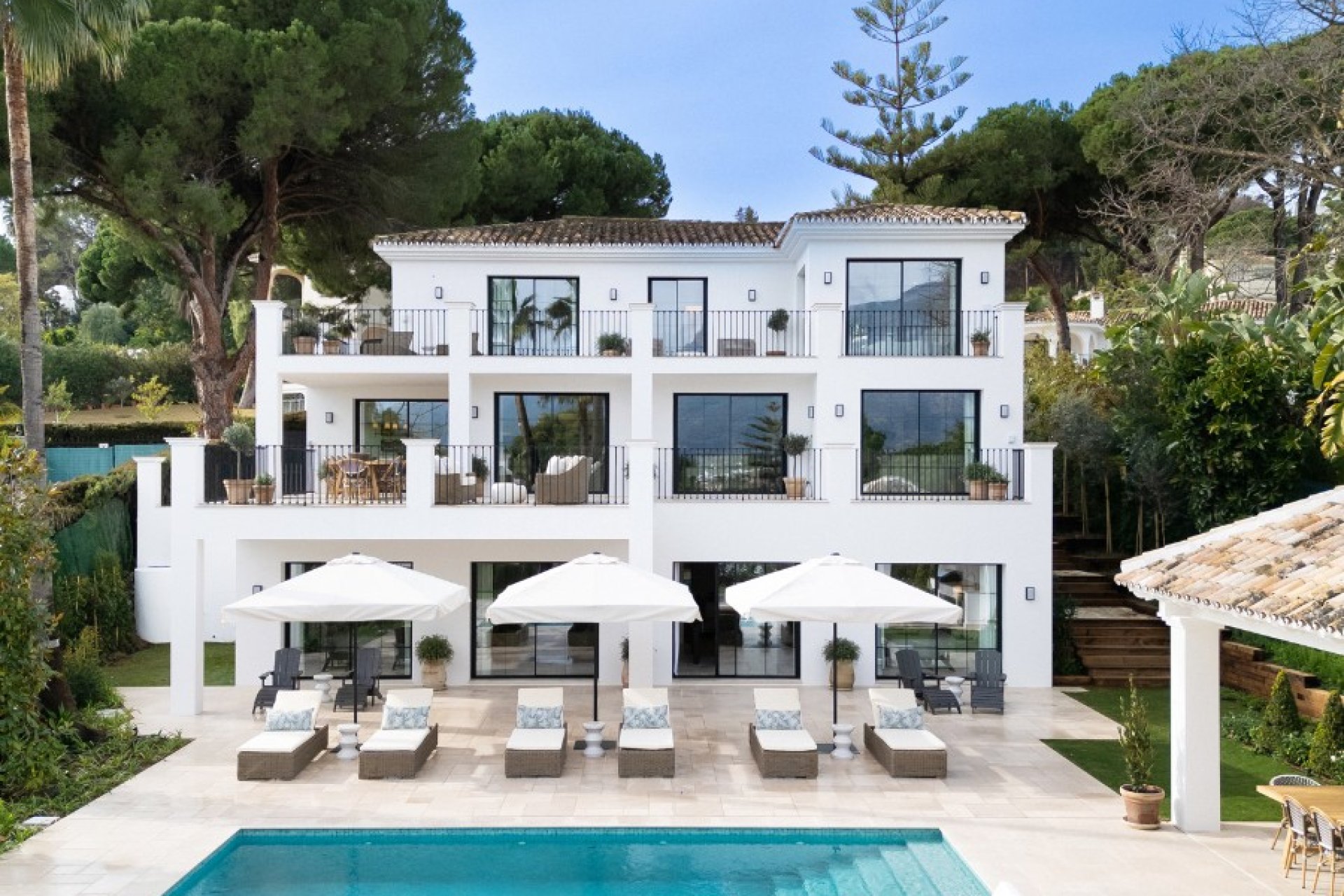 Resale - Villa - Marbella - Nueva Andalucía