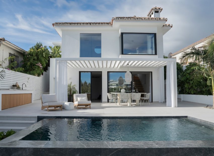 Resale - Villa - Marbella - Nueva Andalucía
