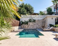 Resale - Villa - Marbella - Nueva Andalucía