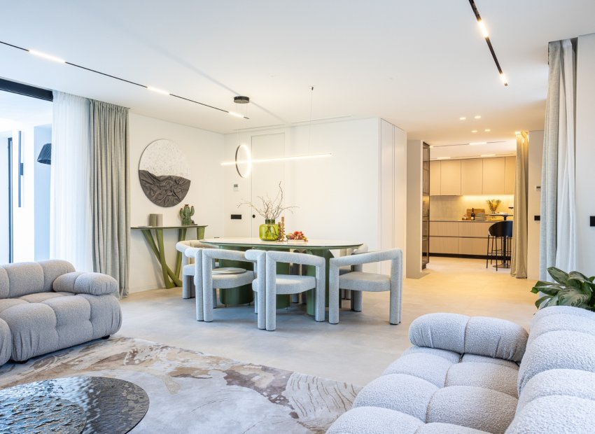 Resale - Villa - Marbella - Nueva Andalucía