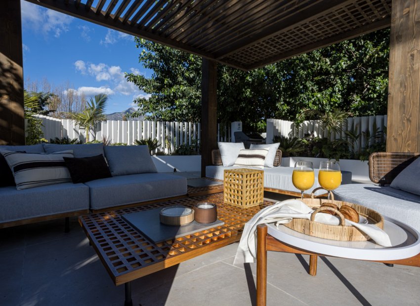 Resale - Villa - Marbella - Nueva Andalucía