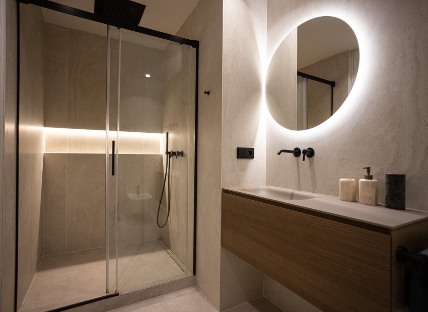 Resale - Villa - Marbella - Nueva Andalucía