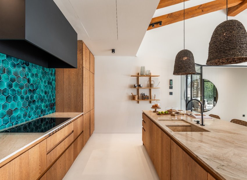 Resale - Villa - Marbella - Nueva Andalucía