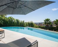 Resale - Villa - Marbella - Nueva Andalucía