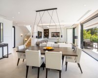 Resale - Villa - Marbella - Nueva Andalucía