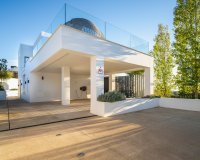 Resale - Villa - Marbella - Nueva Andalucía